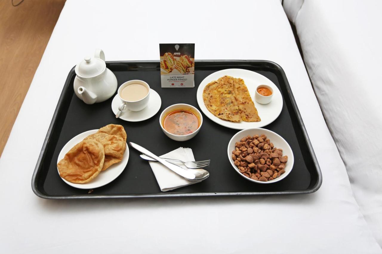 Oyo 652 Hotel Anokhi Palace 자이푸르 외부 사진