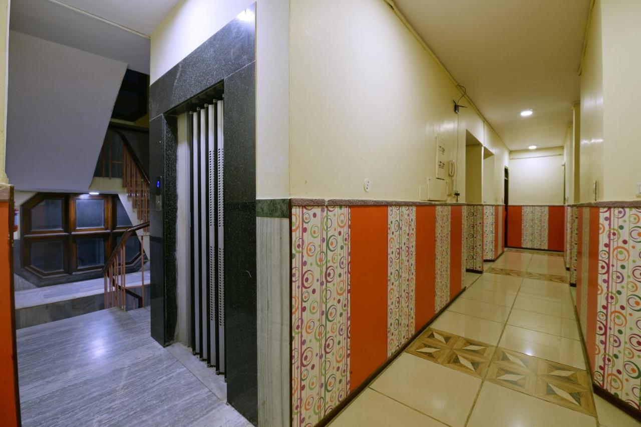 Oyo 652 Hotel Anokhi Palace 자이푸르 외부 사진