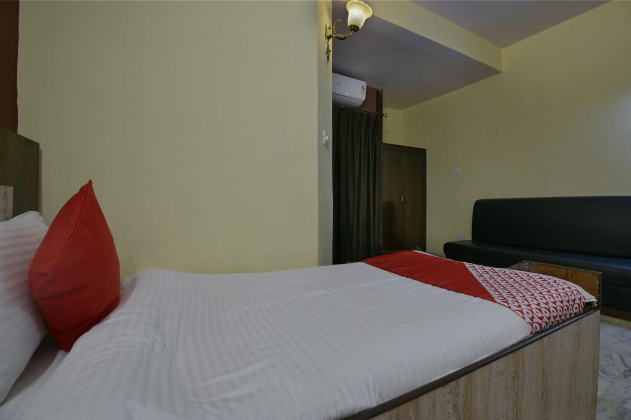 Oyo 652 Hotel Anokhi Palace 자이푸르 외부 사진